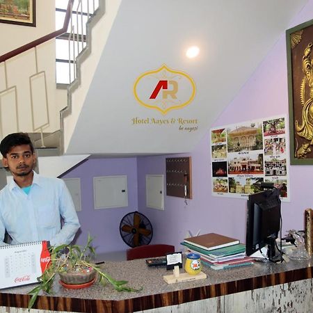 Hotel Aayes And Resort Shānti Niketan エクステリア 写真
