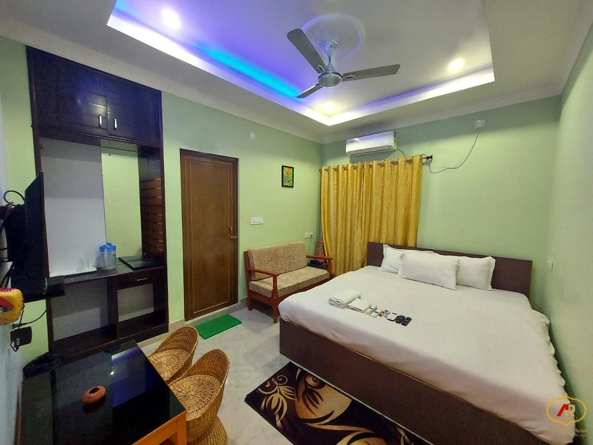 Hotel Aayes And Resort Shānti Niketan エクステリア 写真
